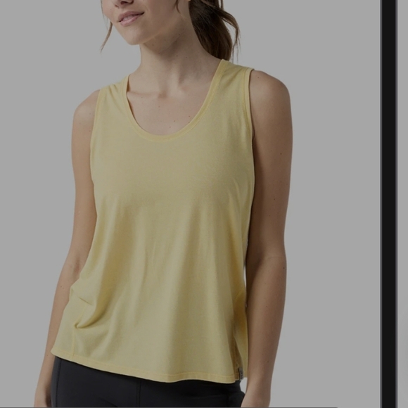 Stio Women's Divide Tank. COLOR -Pale Straw Heather. Size Small. New.Cotton - Picture 1 of 11